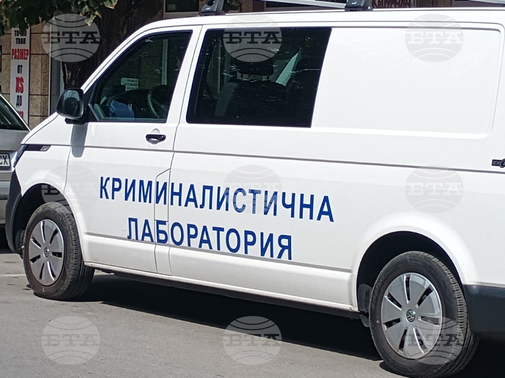 Осем автомобила са горели тази нощ в Козлодуй
