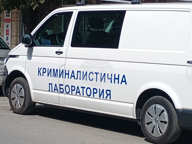 Осем автомобила са горели тази нощ в Козлодуй