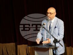 Медицински университет - годишни награди