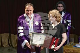 Медицински университет - годишни награди