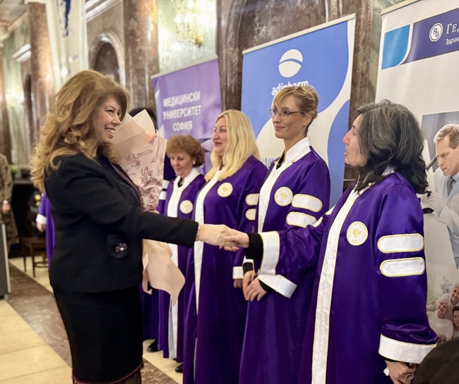 Вицепрезидентът: Здравето на българската нация не търпи кърпене, а стабилна политика