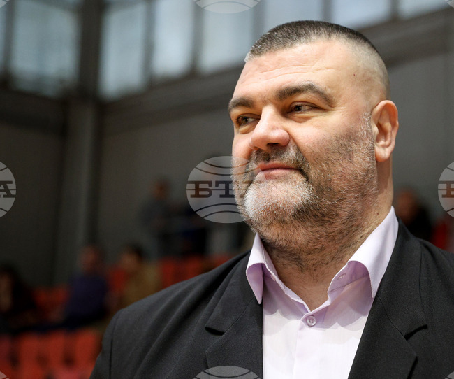 "Като цяло съм доволен, продължаваме напред", каза след успеха над Спартак Плевен треньорът на Черно море Тича Васил Евтимов