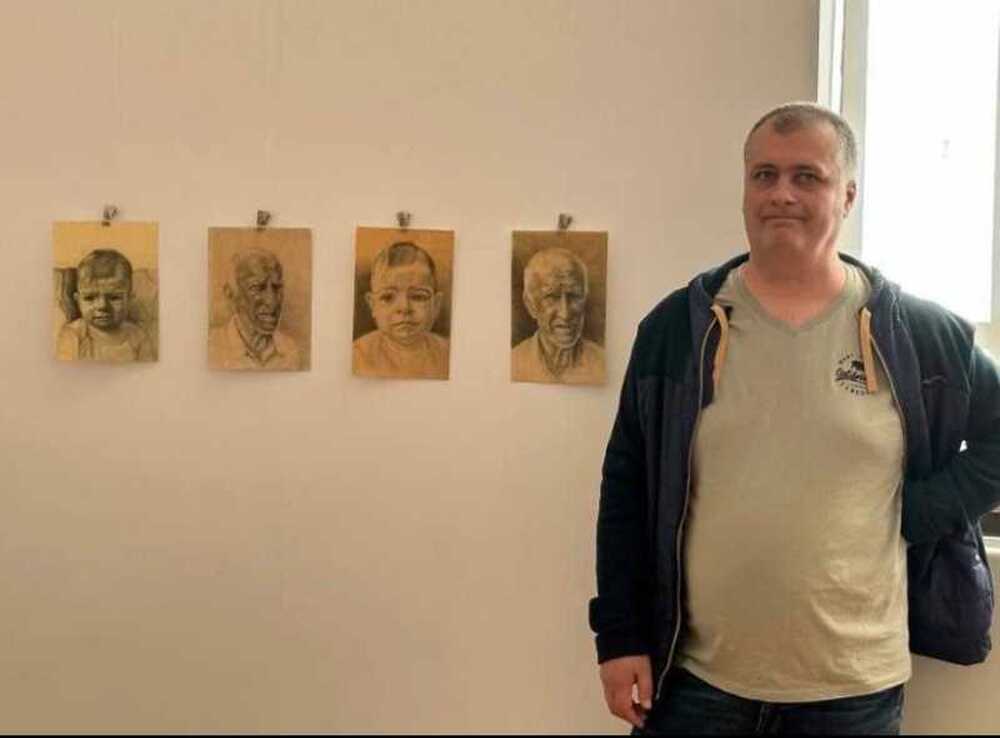 Аджерпрес: Румънски художник на филмови декори рисува за Франсис Форд Копола