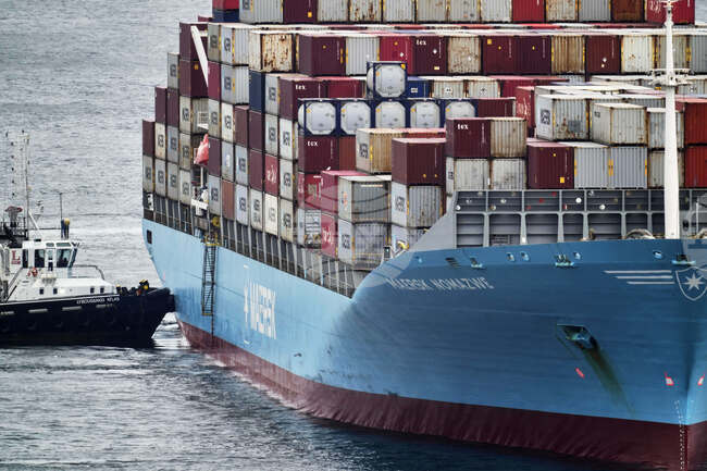 Европейската прокуратура конфискува 2435 контейнера на гръцкото пристанище Пирея в рамките на разследване за митнически измами в ЕС