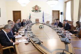 Кирил Петков - работодатели - среща