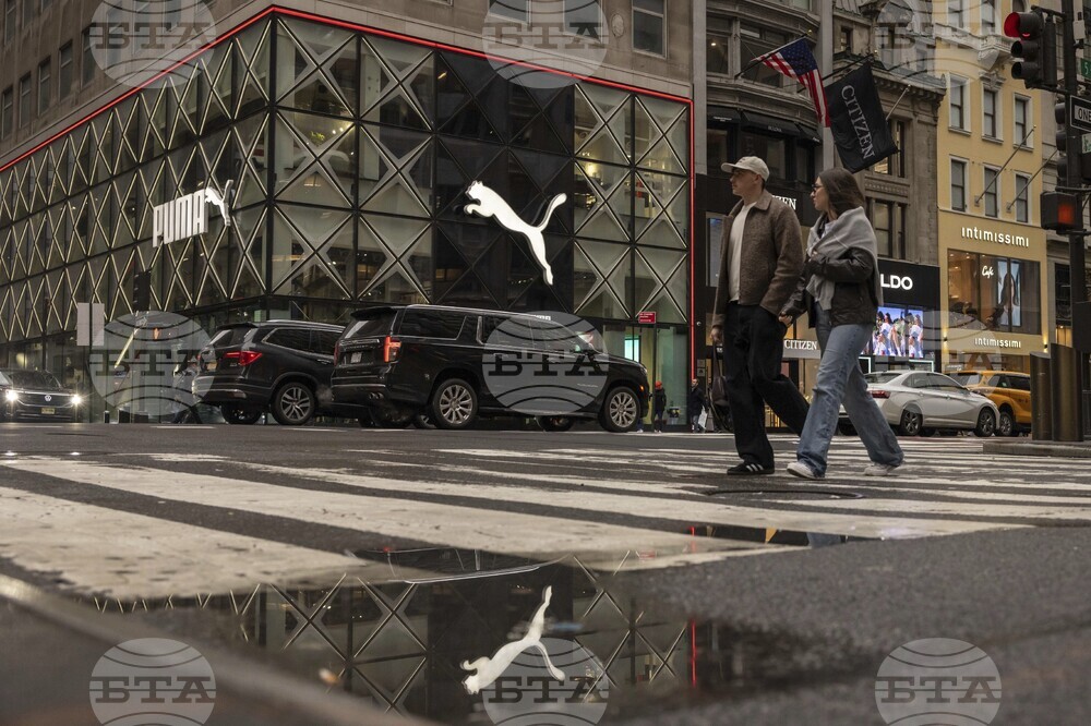 Холдингът на семейство Пино продава акциите си в „Пума“ на китайската компания „Анта спортс“