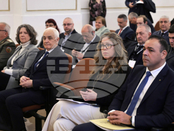 „Повишаване на националната устойчивост: напредък, предизвикателства и път напред“ - кръгла маса