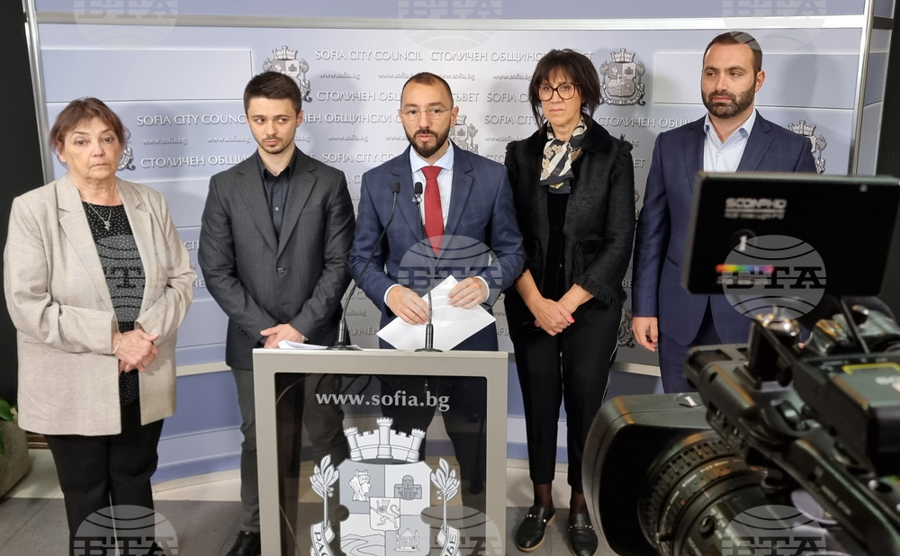 Групата на ГЕРБ-СДС в Столичния общински съвет подкрепя протеста на работниците в градския транспорт, съобщиха от партията 