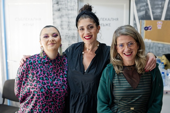 Сънародниците ни в Едмънтън ще имат възможност да гледат спектакъла „От България с любов - стенд-ъп комедия на три морета“ на 12 април