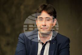 Бургас - Драматичен театър "Адриана Будевска" - пресконференция