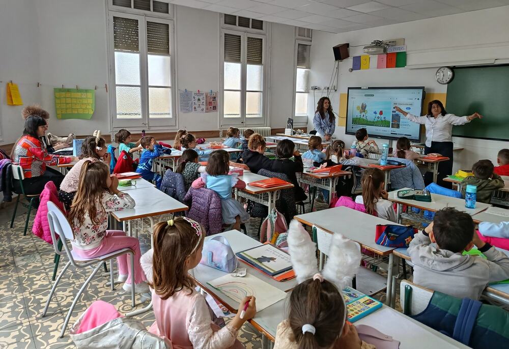 Със следобедни занятия днес ще започне новата учебна година в Българското училище „Св. св. Кирил и Методий“ в Мойет дел Вайес, Испания