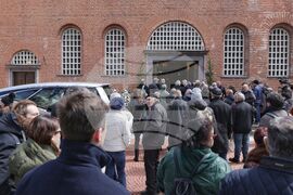 Васил Банов - поклонение