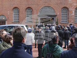 Васил Банов - поклонение