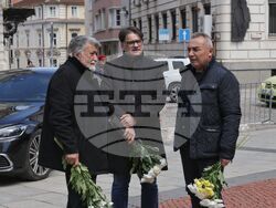 Васил Банов - поклонение