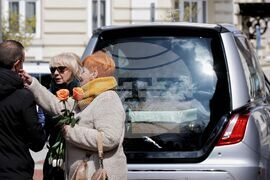 Васил Банов - поклонение