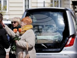 Васил Банов - поклонение