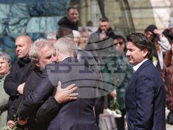 Васил Банов - поклонение