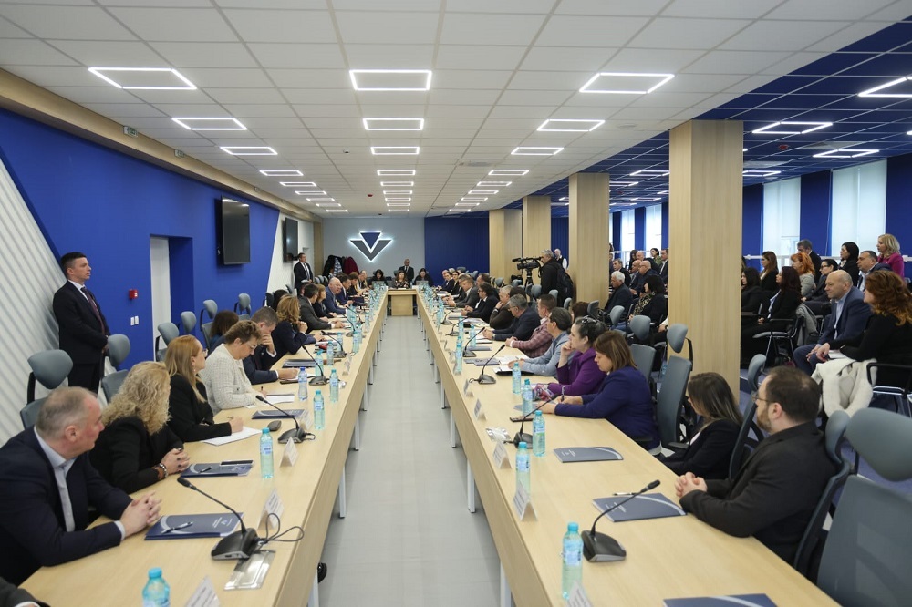 Revenue Agencies Have Cabinet's Full Support - PM