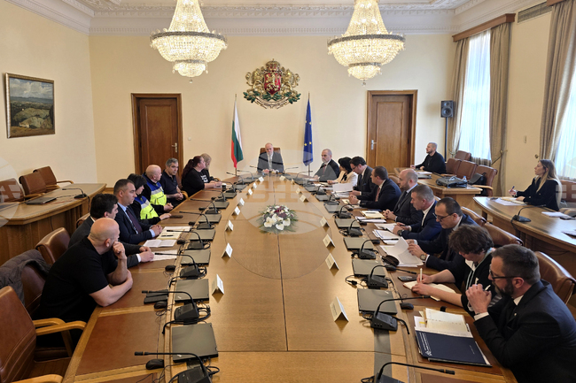 Започва обезопасяване на 36 критични пътни участъци, сред целите на кабинета е намаляване с 20% на загиналите и пострадалите по пътищата 