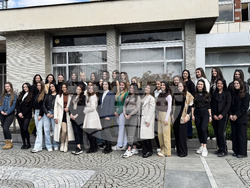 Казанлък - „Царица Роза" - кандидатки