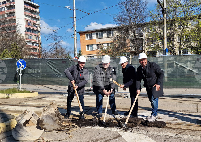 Първа копка - бул. „Александър Стамболийски" - реконструкция