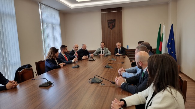 Образователното министерство застава зад проекта за ЦЕРНН във Враца