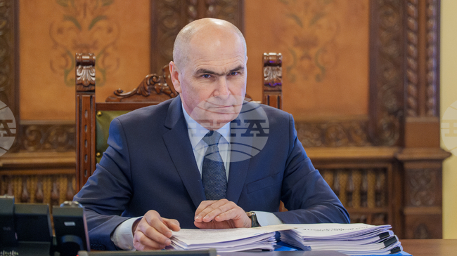 Румънският премиер Илие Боложан изрази надежда, че Социалдемократическата партия няма да напусне управляващата коалиция