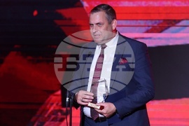 Университет за национално и световно стопанство - награди - връчване