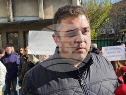 Русе - протест - бадминтон