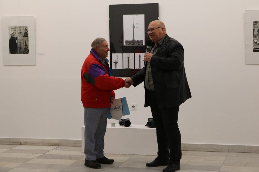 Черно-бялата хроника на Русе от миналия век през погледа на Хачик Лебикян