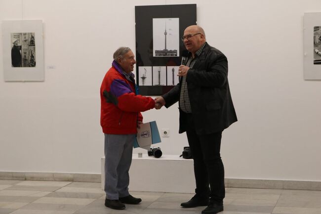 Черно-бялата хроника на Русе от миналия век през погледа на Хачик Лебикян