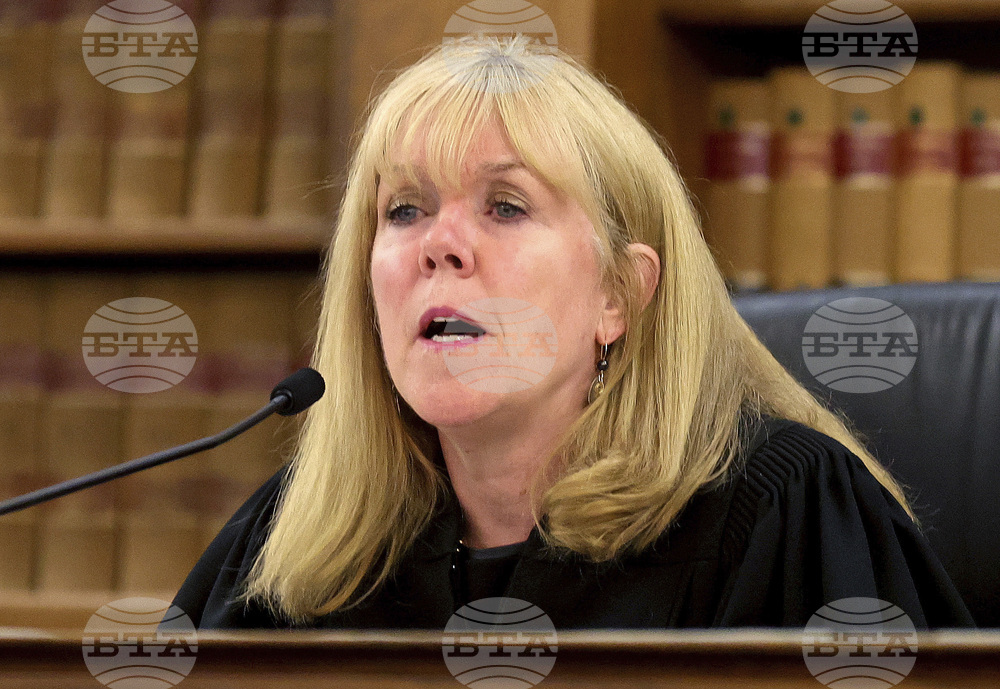 Officer Killed Girlfriend Trial