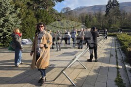 „През призмата на границите" - изложба