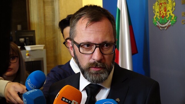 В участъка на пътя при село Телиш 35% от тежкотоварните автомобили са преминали с превишена скорост, съобщи Йордан Вълчев от АПИ