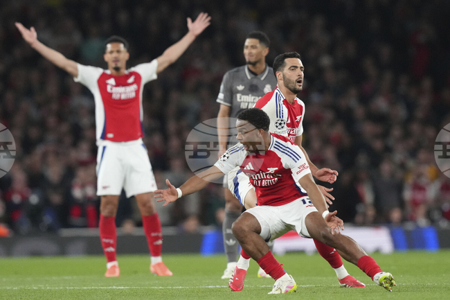 Салиба: "За първи път виждам добро изпълнение на пряк свободен удар от Деклан Райс"