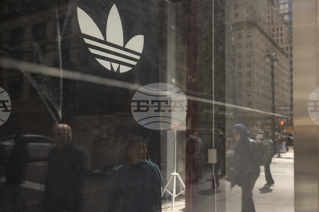 Турция глоби "Адидас" с 9,6 милиона долара за нарушения при определянето на цените
