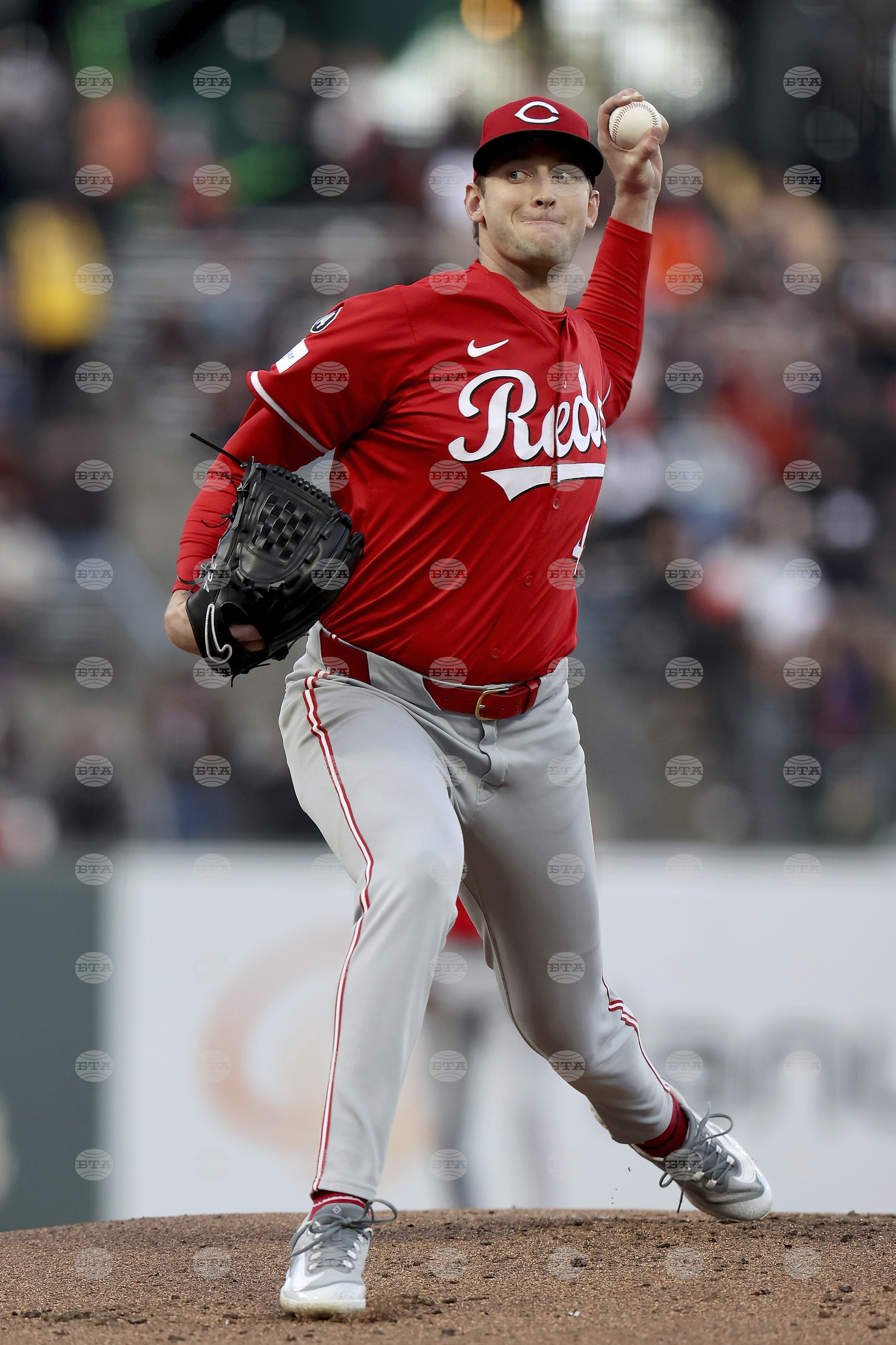 Reds Giants Baseball