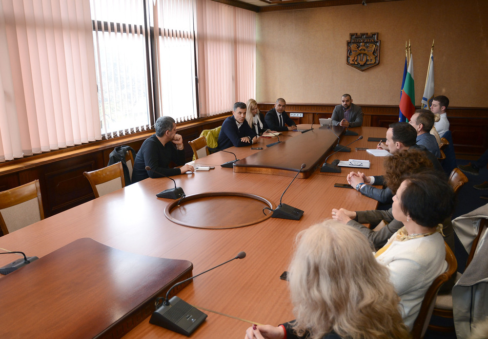 Община Варна и ръководствата на варненските училища обединяват сили за популяризиране на спортните форуми в града