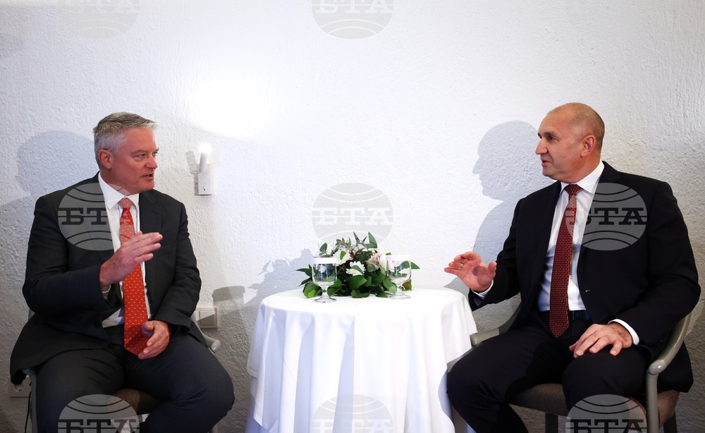 Гърция - Румен Радев - Матиас Корман - среща