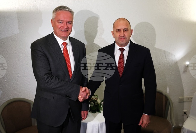 In Delphi, Bulgarian President and OECD Secretary General Discuss Reforms for Membership