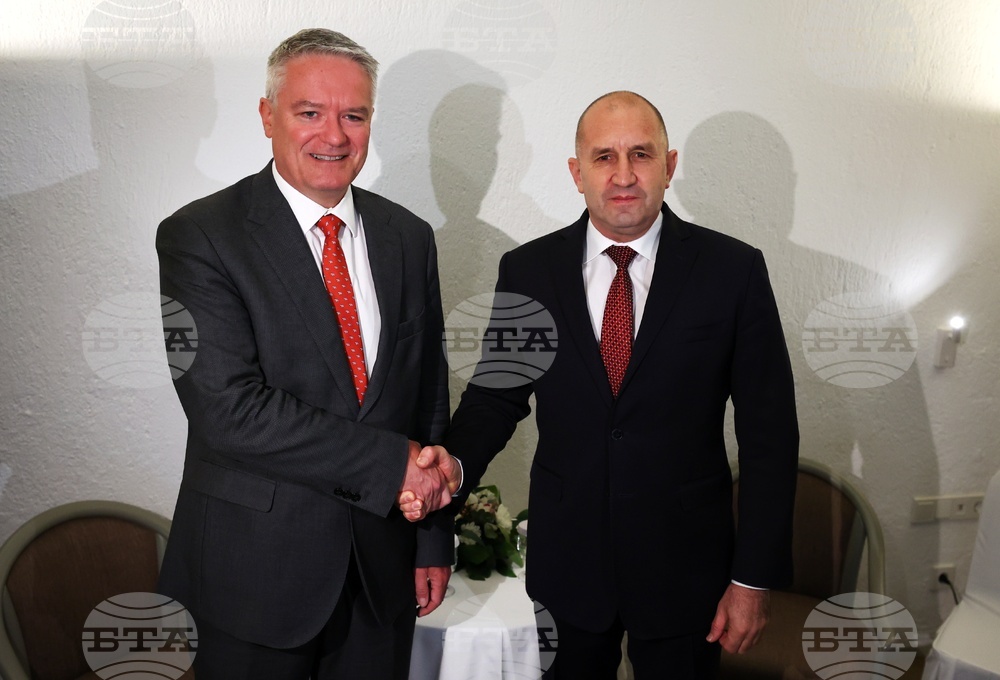 Гърция - Румен Радев - Матиас Корман - среща