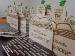  Община Хасково започна кампания  „В училище без телефон“ 