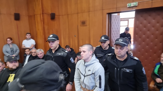 Доживотна присъда без право на замяна поиска прокуратурата за извършителя на убийството на Ангел Здравков в Пазарджик