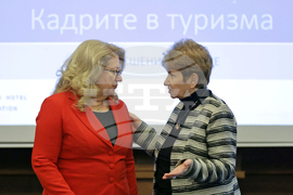 "Кадровият недостиг в туризма: Хора, решения, бъдеще" - кръгла маса