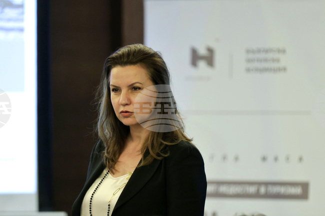 Трудовата миграция е краткосрочно решение на проблемите с липсата на работна ръка, посочи Мария Минчева от БСК