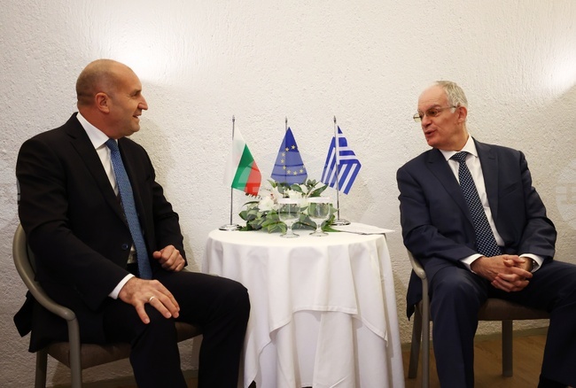 Гърция - Румен Радев - Константинос Тасулас - среща