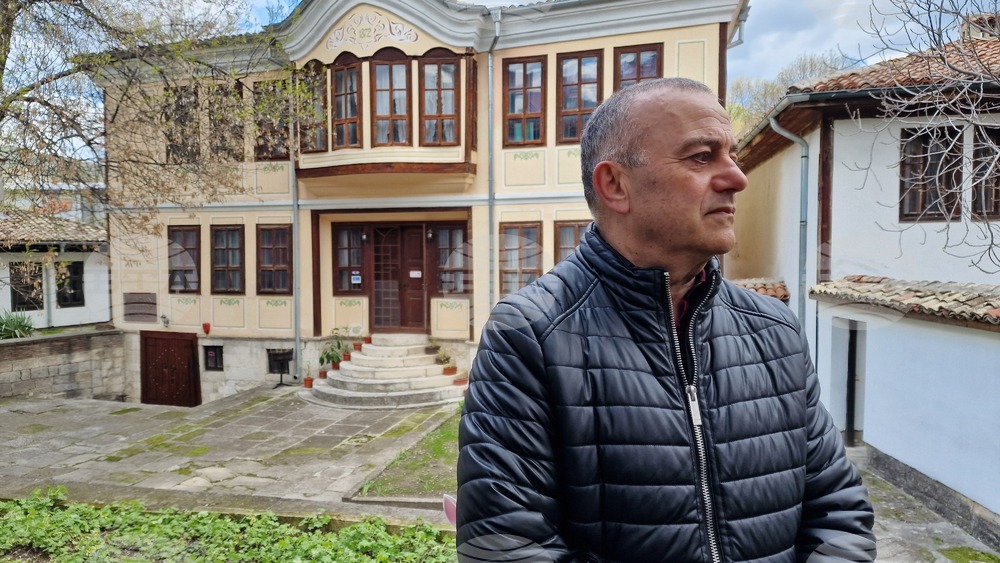 Община Шумен разполага с два четеца за чипове на кучета, от утре започват проверки