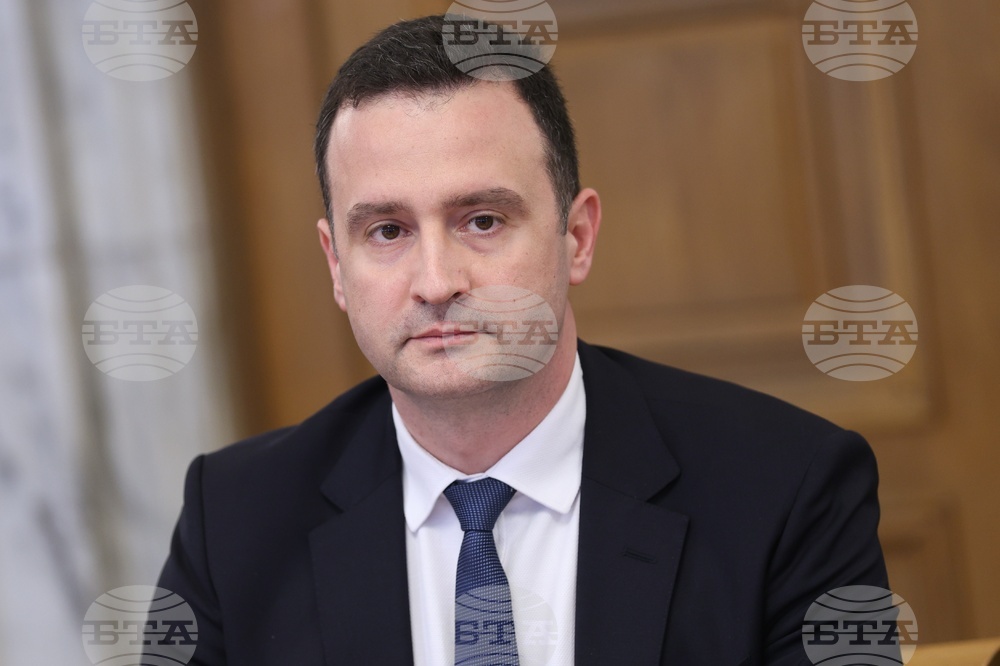 Energy Minister, Shell Sign Black Sea Oil and Gas Exploration Deal