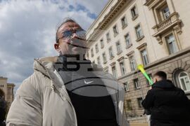 Протест - затворени заведения