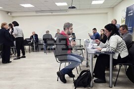 Трудова борса - бежанци